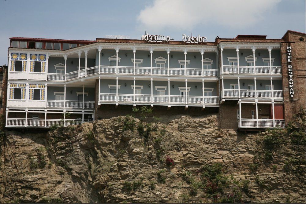 Old Metekhi Hotel Tbilisi Buitenkant foto